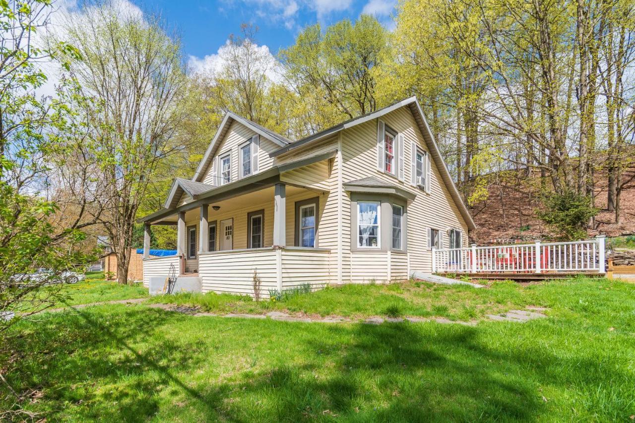 Cozy Creek Inn North Branch Exterior foto